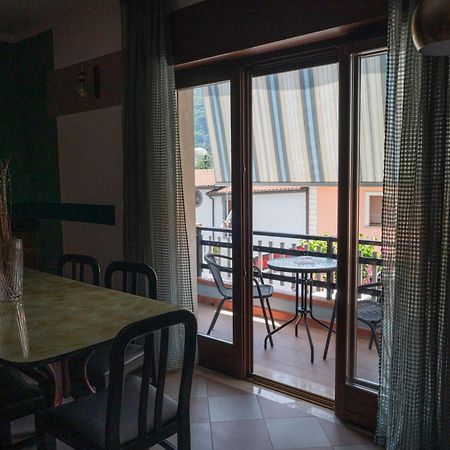 B&B Apartment 1970 Лаурия Инфериоре Экстерьер фото