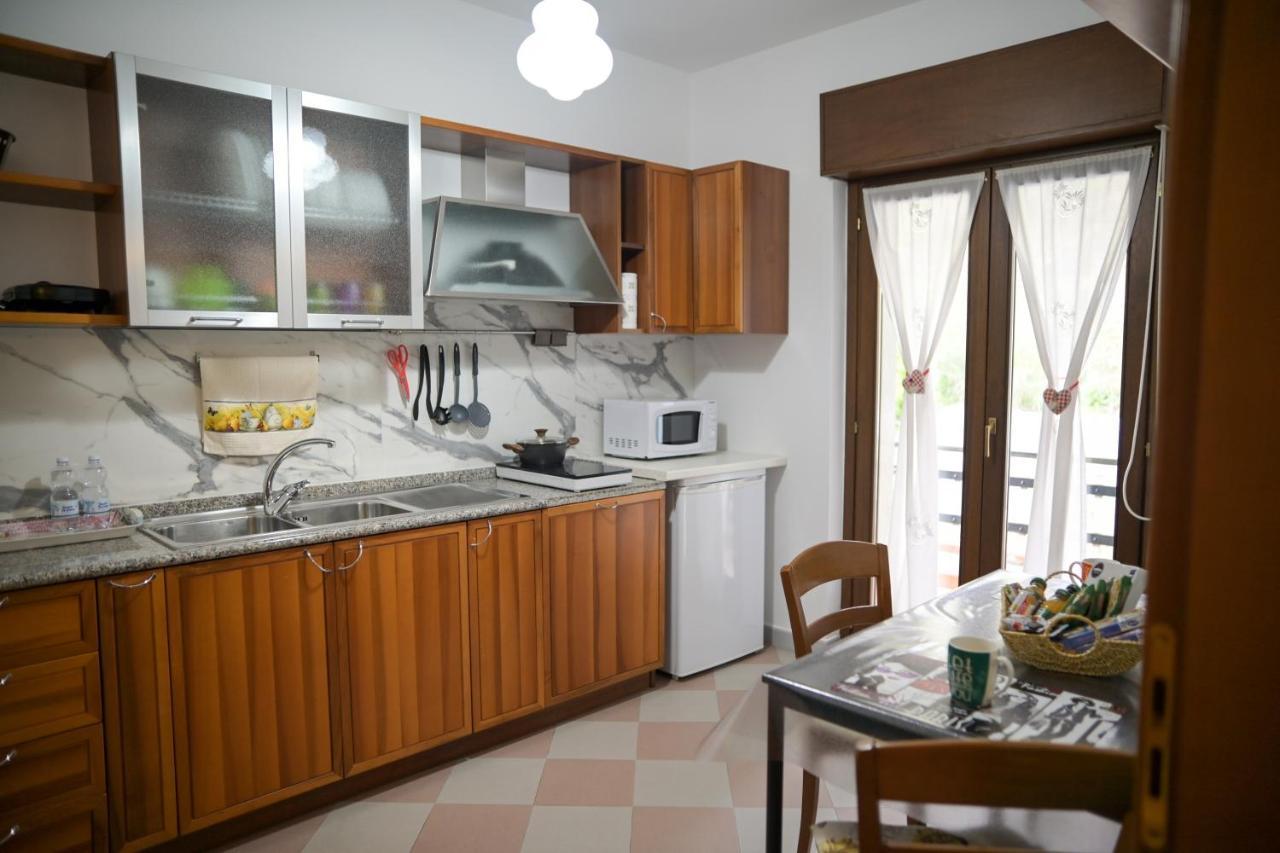 B&B Apartment 1970 Лаурия Инфериоре Экстерьер фото