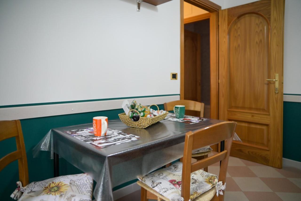 B&B Apartment 1970 Лаурия Инфериоре Экстерьер фото